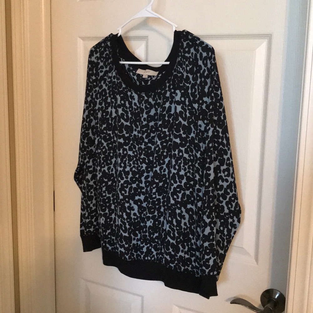 Blue and black loft blouse